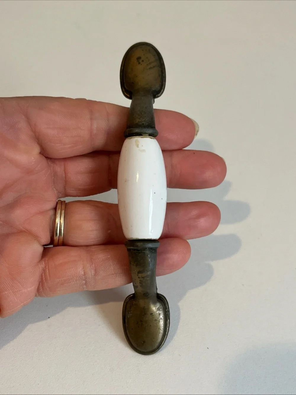 Vintage White Ceramic & Brass Cabinet Drawer Pulls  Set of 5 Handles Hardware